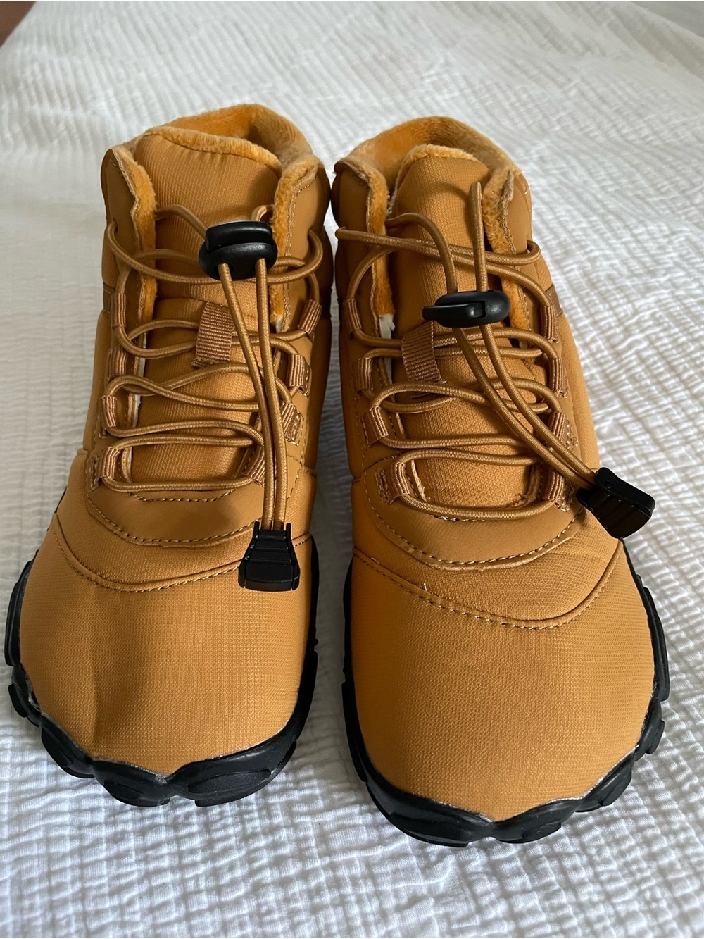 Women's Bearefoot Ramblers high top grounding barefoot sneakers 36 6